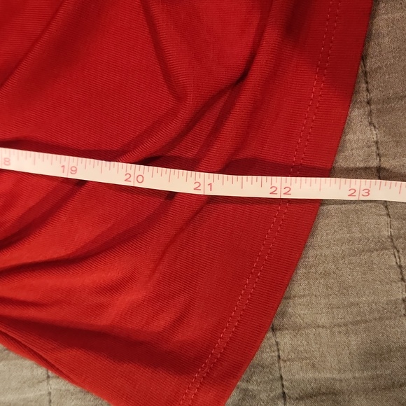 WHBM Cold Shoulder Top - Picture 9 of 9